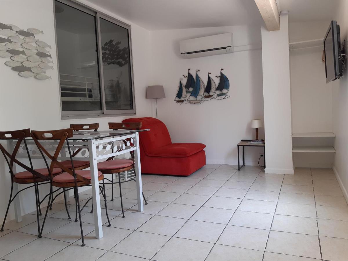 Petite Maison De Campagne Gardoise Theziers ภายนอก รูปภาพ